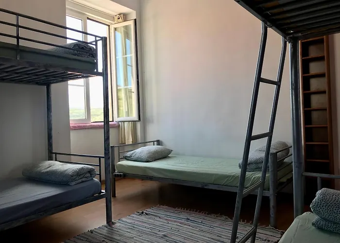 Meraki Hostel